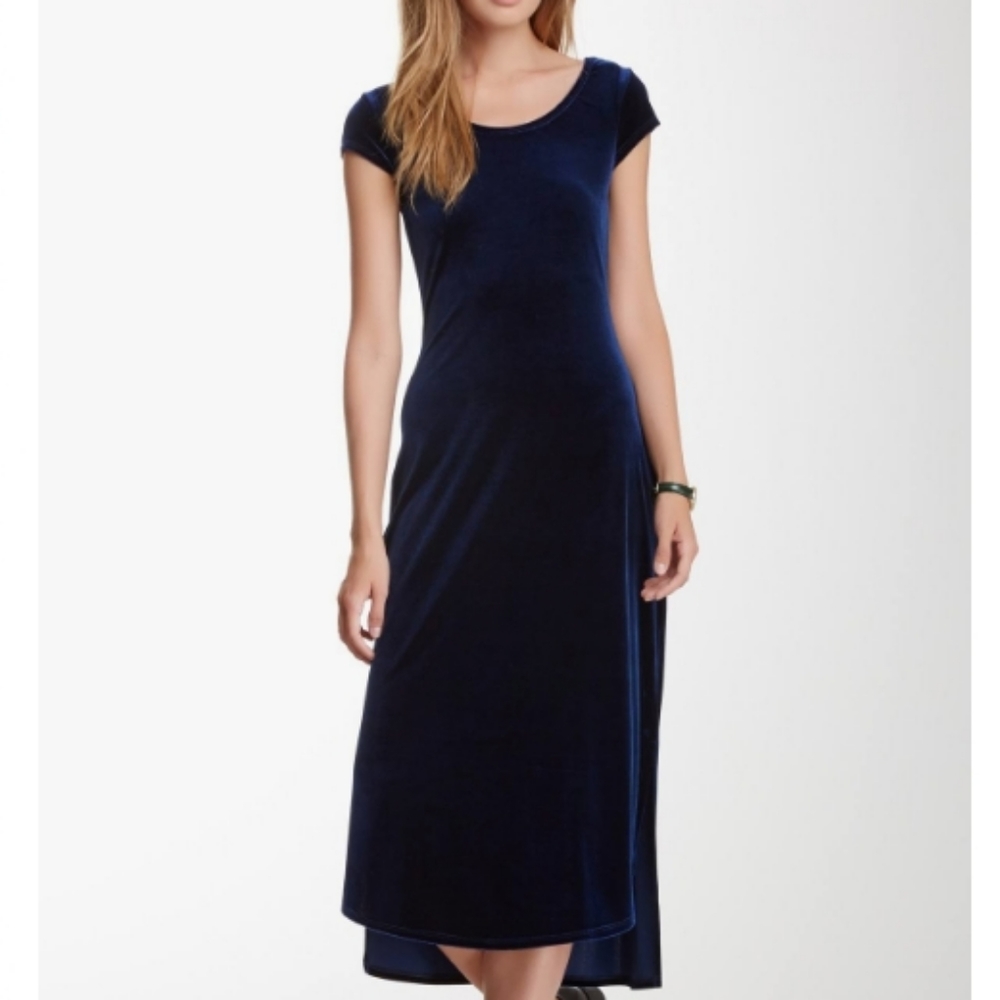 Cap Sleeve Velvet Dress